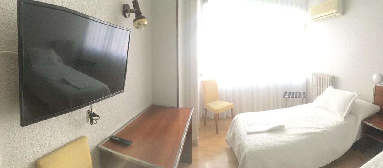 Hostal La Parrilla Тудела Экстерьер фото